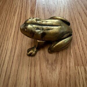 Vintage Peerage England Brass Frog Trinket Box Figurine Chest Mid-Century